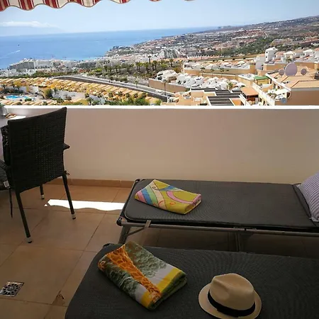 Views, International Channels, A-c, Pool, Bar