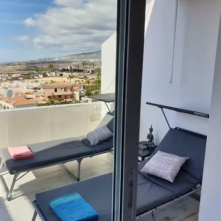 Views, International Channels, A-c, Pool, Bar Apartament